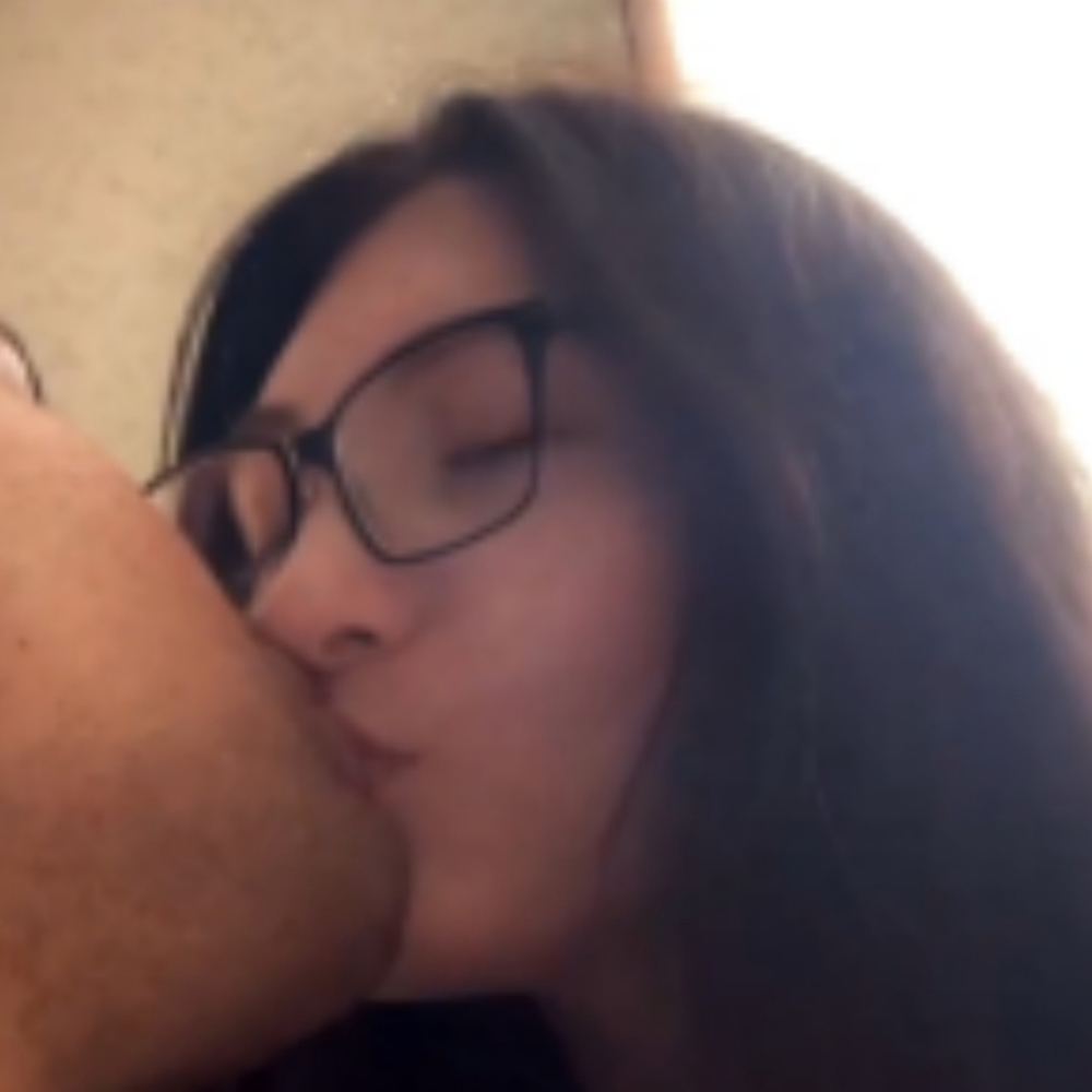 Meet your Posher, Myka